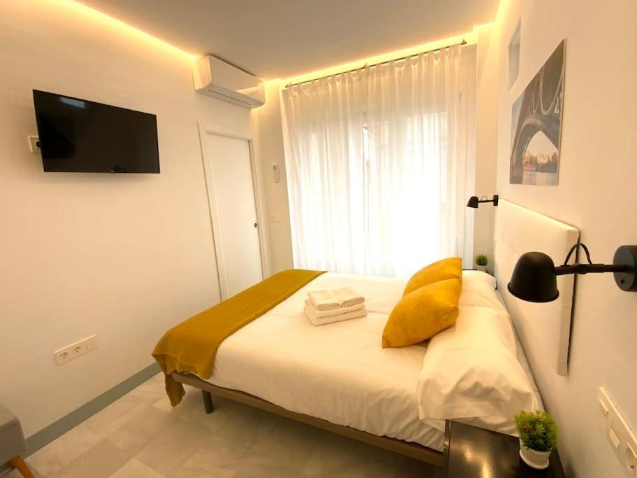 My Home In Triana, Luminoso Y Acogedor Apartamento Sewilla Zewnętrze zdjęcie
