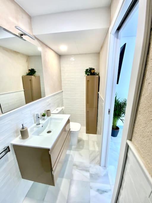 My Home In Triana, Luminoso Y Acogedor Apartamento Sewilla Zewnętrze zdjęcie